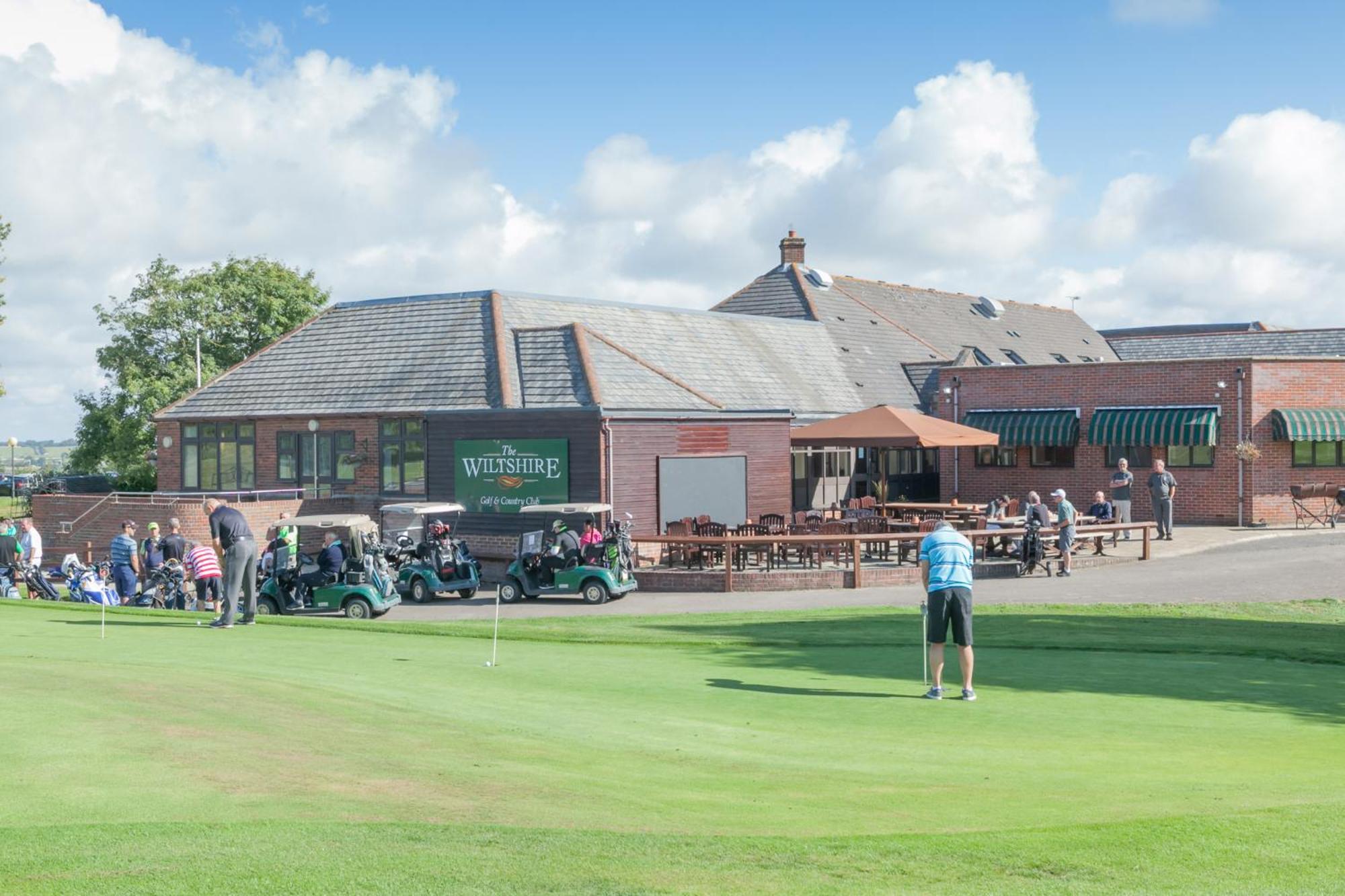 The Wiltshire Hotel, Golf And Leisure Resort Swindon Exterior foto